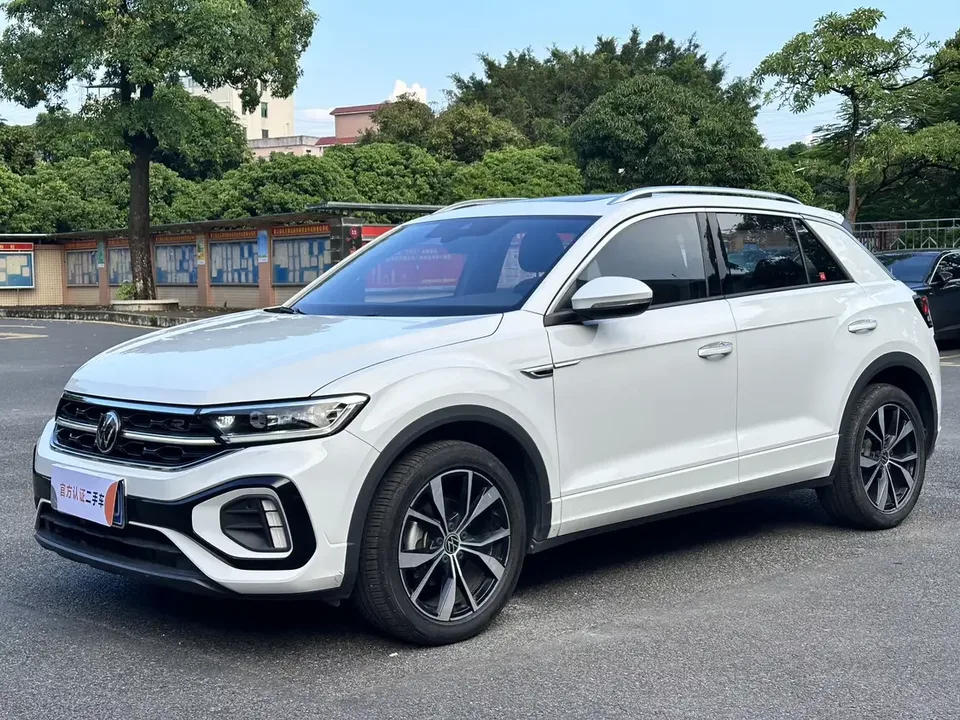 Volkswagen T-Roc TANG 2023 300TSI DSG Chenguang Edition 2024 — photo 1, buy with delivery to Moscow