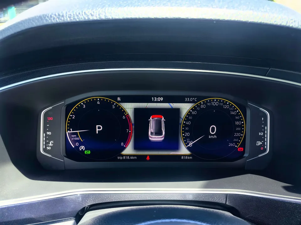 Volkswagen Tharu tuyue 2026 New 300TSI Ruixiang Edition 2025 — thumbnail 3