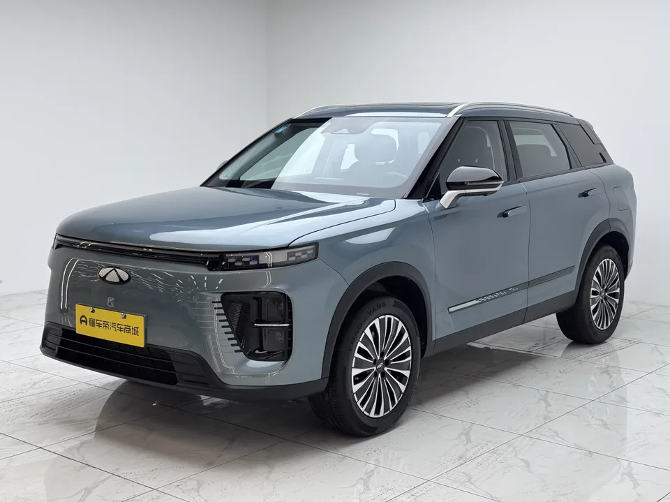 Chery Fengyun T6 Fengyun T6 2024 1.5T PRO 2025 — фото 1, купить с доставкой в Москву