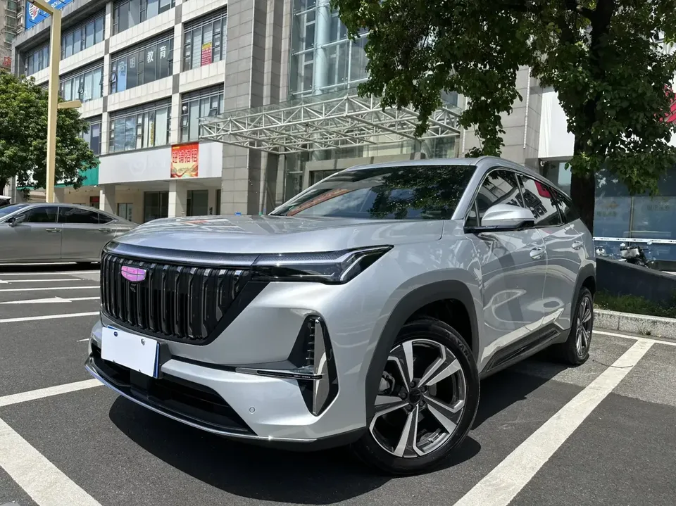 Geely Atlas L Boyue L 2025 Fourth generation 1.5TD DCT Sanhe 2026 — photo 1, buy with delivery to Moscow