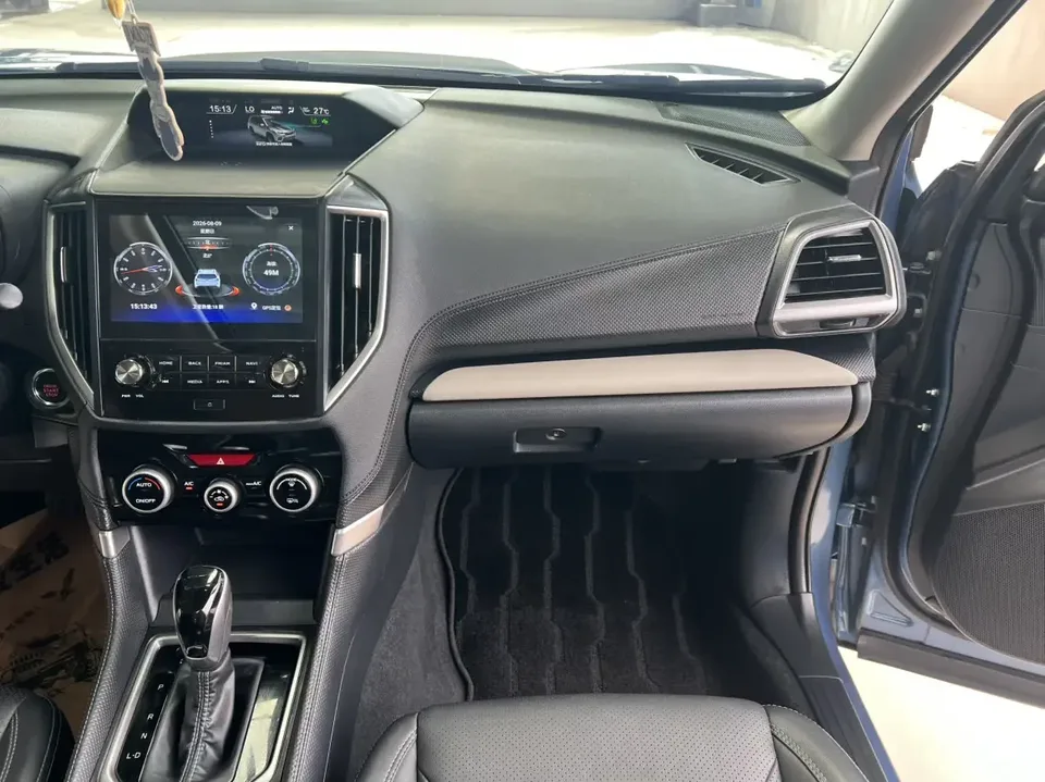 Subaru Forester FORESTERForest man 2022 2.0i AWD Deluxe 2022 — thumbnail 3