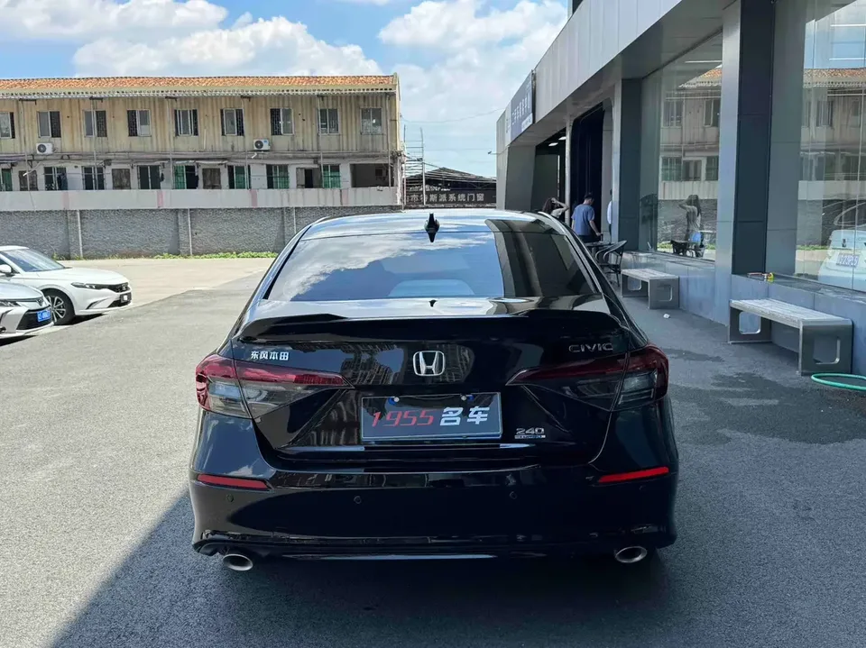 Honda CIVIC Civic 2025 240TURBO CVT Zhiqu Plus 2025 — thumbnail 2