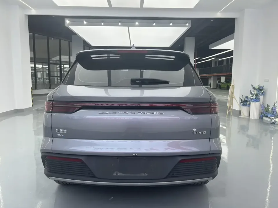 BYD Song Pro DM Song Pro DM 2023 DM-i Champion Edition 110km Overtaking Type 2023 — thumbnail 2