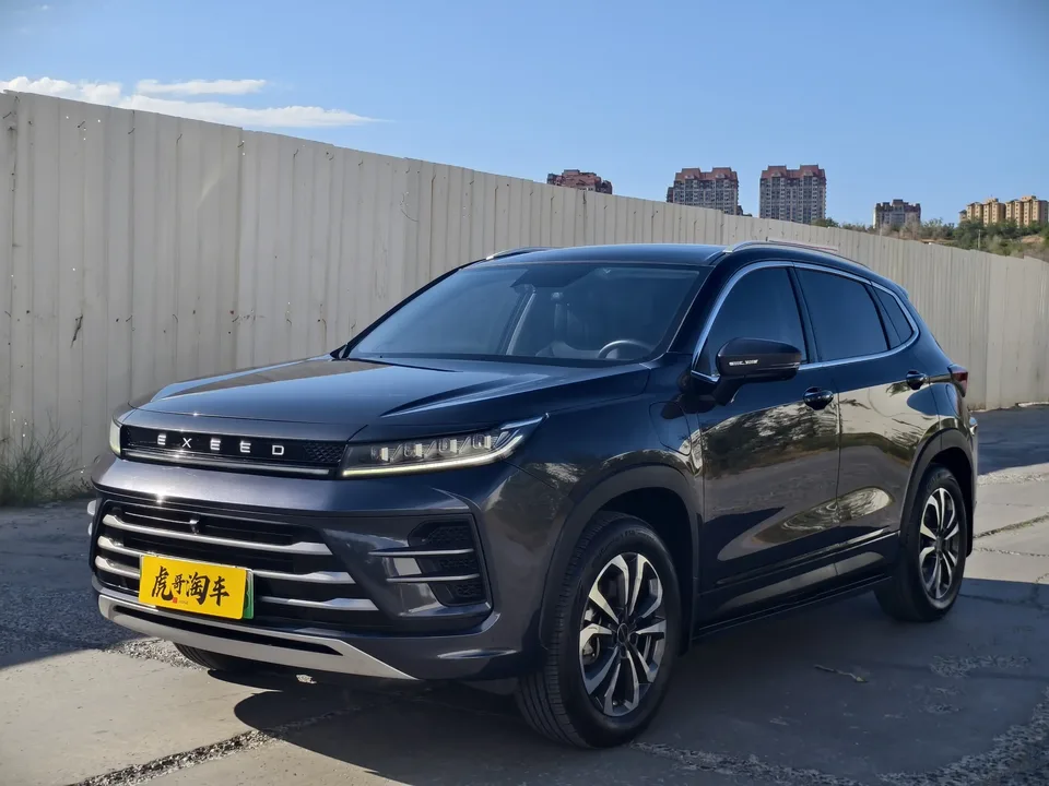 Exeed Xingtu Zhuifeng C-DM Xingtu Zhuifeng C-DM 2022 1.5TCI-DHT 105KM Riding on the Wind Edition 2022 — фото 1, купить с доставкой в Москву