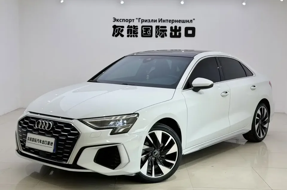 Audi A3 Audi A3 2023 A3L Limousine 35 TFSI facelift: stylish and sporty 2024 — photo 1, buy with delivery to Moscow