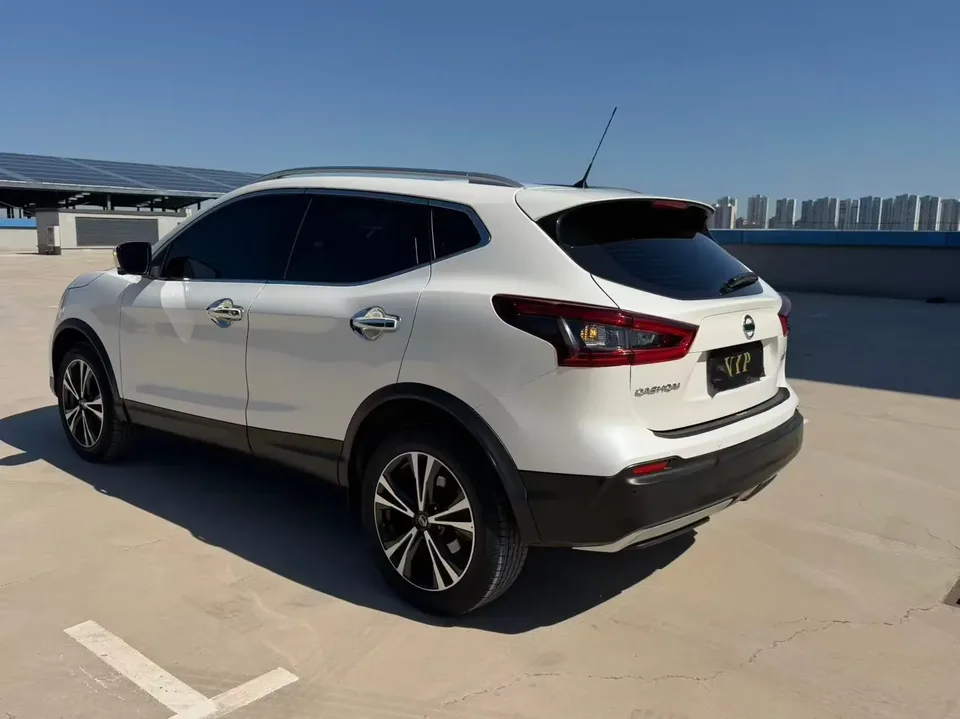 Nissan Qashqai Qashqai 2022 2.0L XV Prem. Deluxe Edition 2022 — миниатюра 4