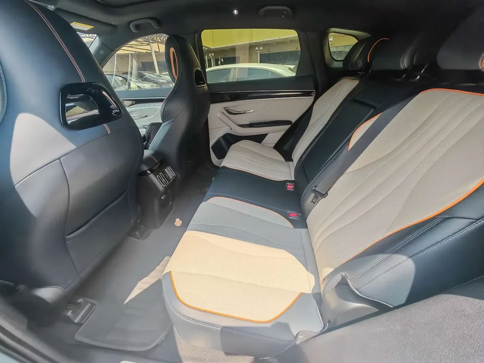 BYD Song PLUS DM Song PLUS DM 2024 DM-i Honor Edition 150KM Flagship PLUS 2024 — миниатюра 3
