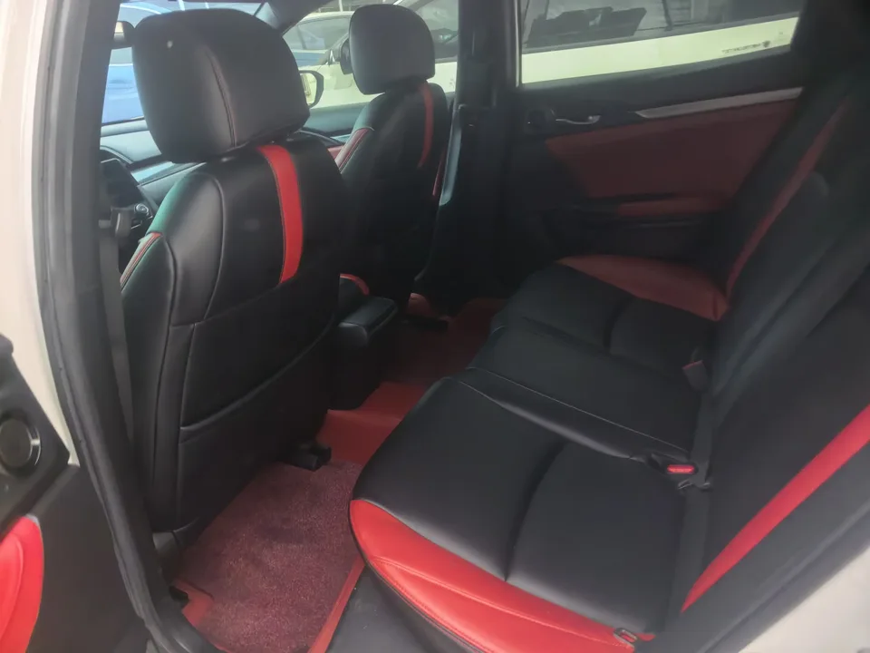 Honda CIVIC Civic 2020 HATCHBACK 220TURBO CVT Cool Control 2022 — thumbnail 3
