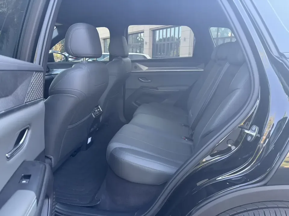 BYD Song Pro DM Song Pro DM 2025 Second generation intelligent driving version DM-i 75KM leading model 2025 — thumbnail 3