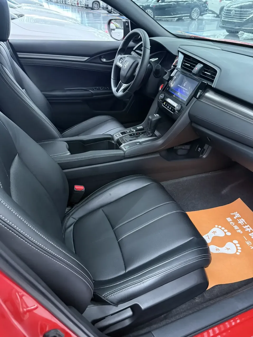 Honda CIVIC Civic 2020 HATCHBACK 220TURBO CVT Cool Control 2022 — thumbnail 3