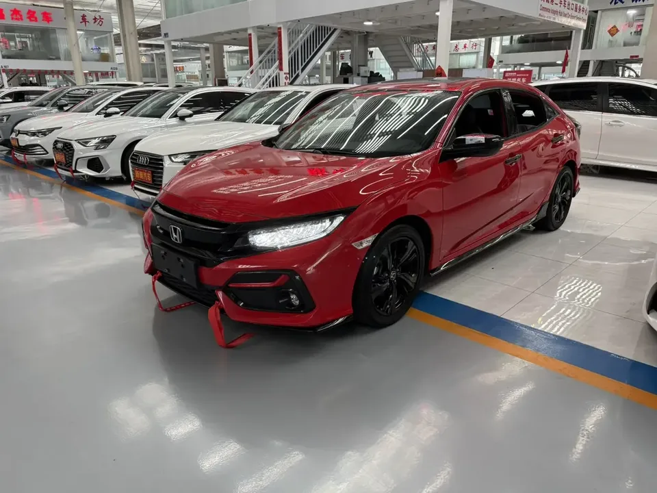 Honda CIVIC Civic 2020 HATCHBACK 220TURBO CVT Cool Control 2022 — photo 1, buy with delivery to Moscow