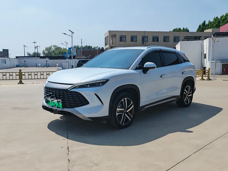 BYD Song L DM Song L DM 2024 DM-i 112KM Leading Type 2024 — photo 1, buy with delivery to Moscow