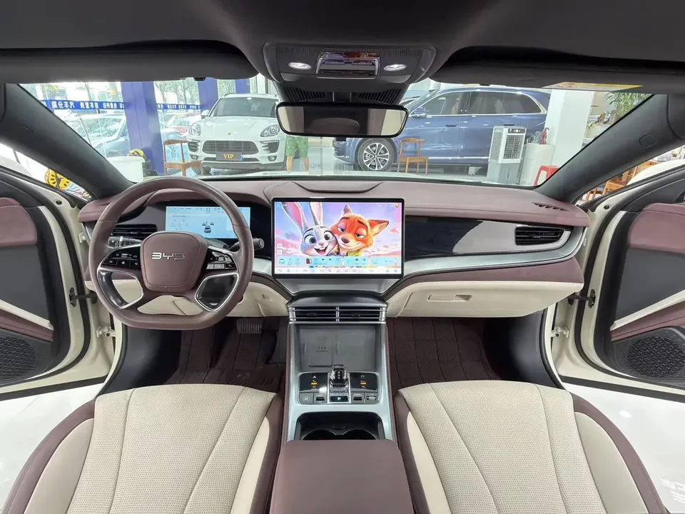 BYD Seal 07DM Seal 07DM 2025 DM-i 125KM Deluxe Smart Driving Edition 2024 — thumbnail 3
