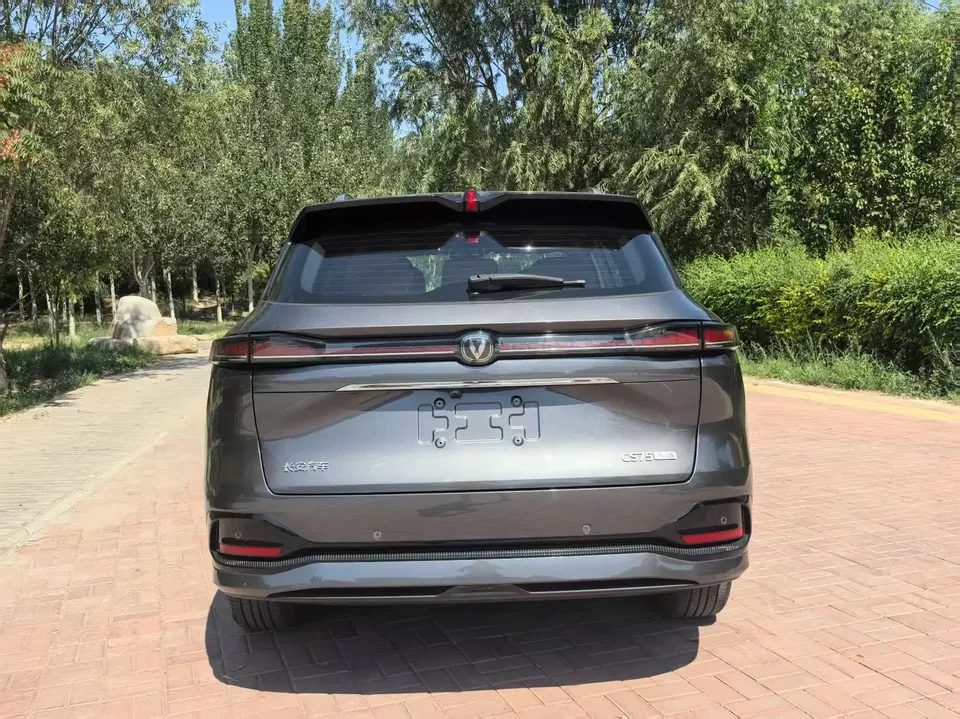 Changan CS75PLUS Changan CS75 PLUS 2025 The fourth generation 1.5T New Blue Whale Smart Premium 2024 — thumbnail 2
