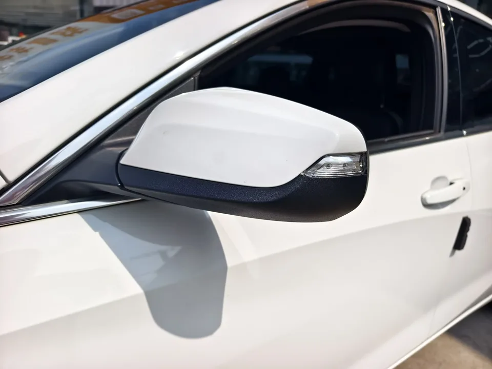 Chevrolet Malibu Xl Malibu XL 2022 535T Automatic Sharp Edition 2022 — thumbnail 3