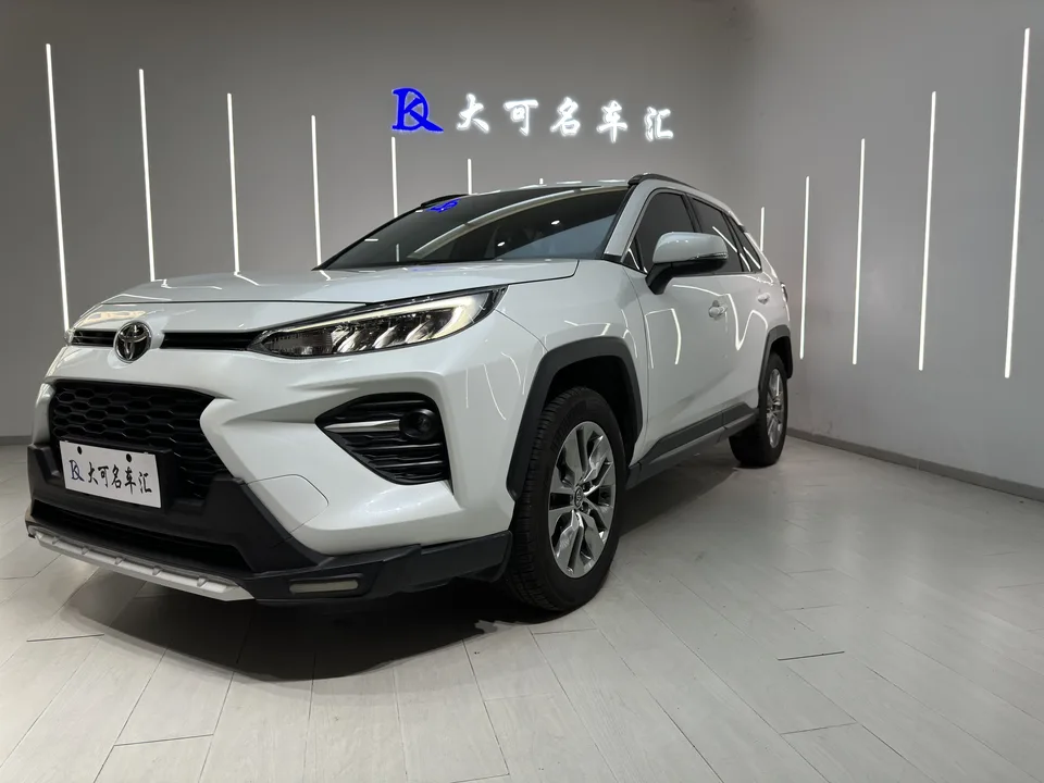 Toyota Willanda Willanda 2024 2.0L 2WD Leading Edition 2024 — photo 1, buy with delivery to Moscow
