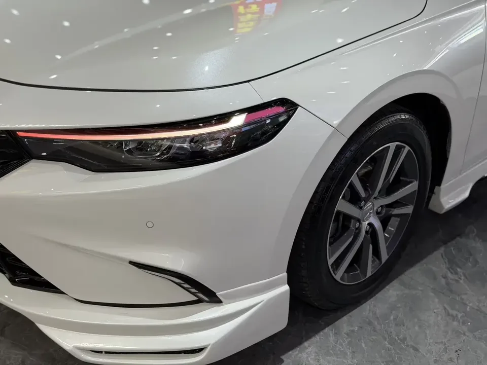 Honda Integra Style 2022 240TURBO CVT Tech Edition 2022 — thumbnail 2