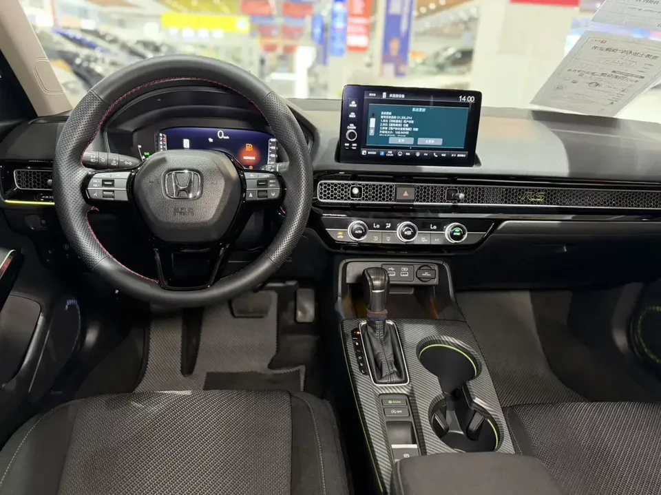 Honda Integra Style 2022 240TURBO CVT Tech Edition 2022 — thumbnail 5