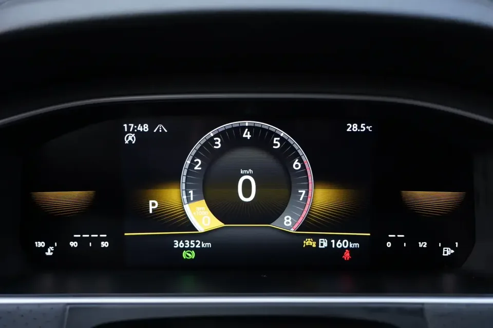 Volkswagen Lavida Lavida 2023 300TSI DSG Starry Sky Edition 2023 — thumbnail 3
