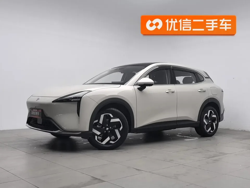 Baojun Yunhai EV Baojun Yunhai EV 2026 500km pure electric standard version 2025 — photo 1, buy with delivery to Moscow