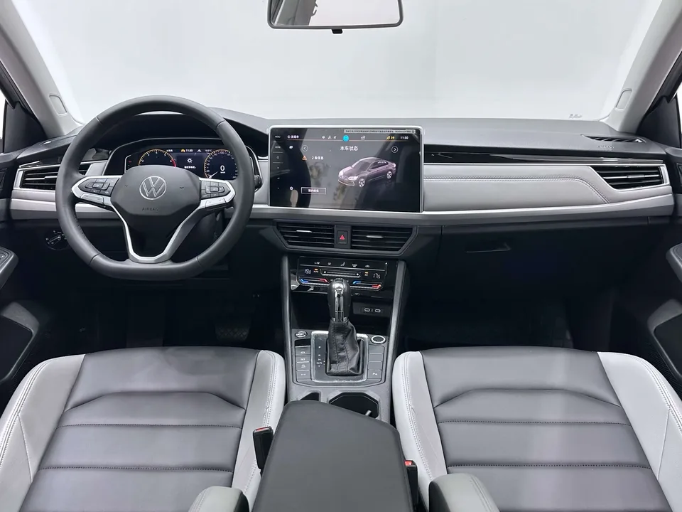 Volkswagen Bora Bora 2023 300TSI DSG Premium Edition 2023 — миниатюра 4