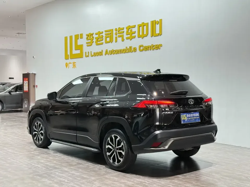 Toyota Frontlander Fenglanda 2023 2.0L CVT Deluxe Edition 2023 — thumbnail 2