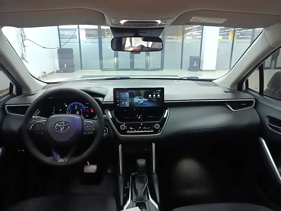 Toyota CorollaCross Corolla Sharp 2024 2.0L CVT Elite Edition 2024 — thumbnail 2