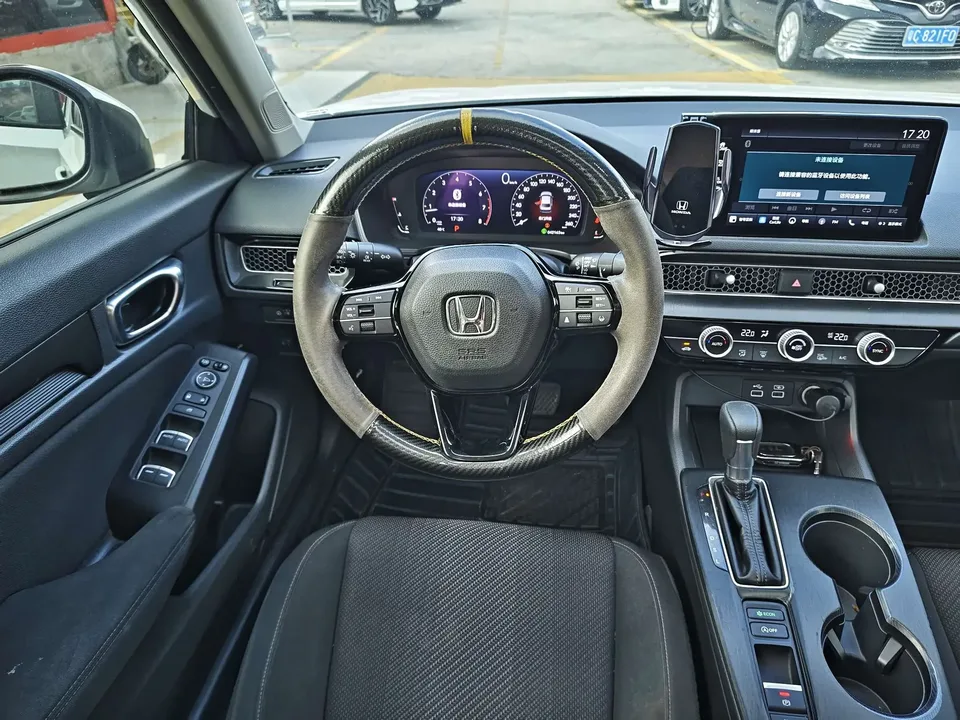 Honda Integra Style 2022 240TURBO CVT Tech Edition 2022 — thumbnail 3