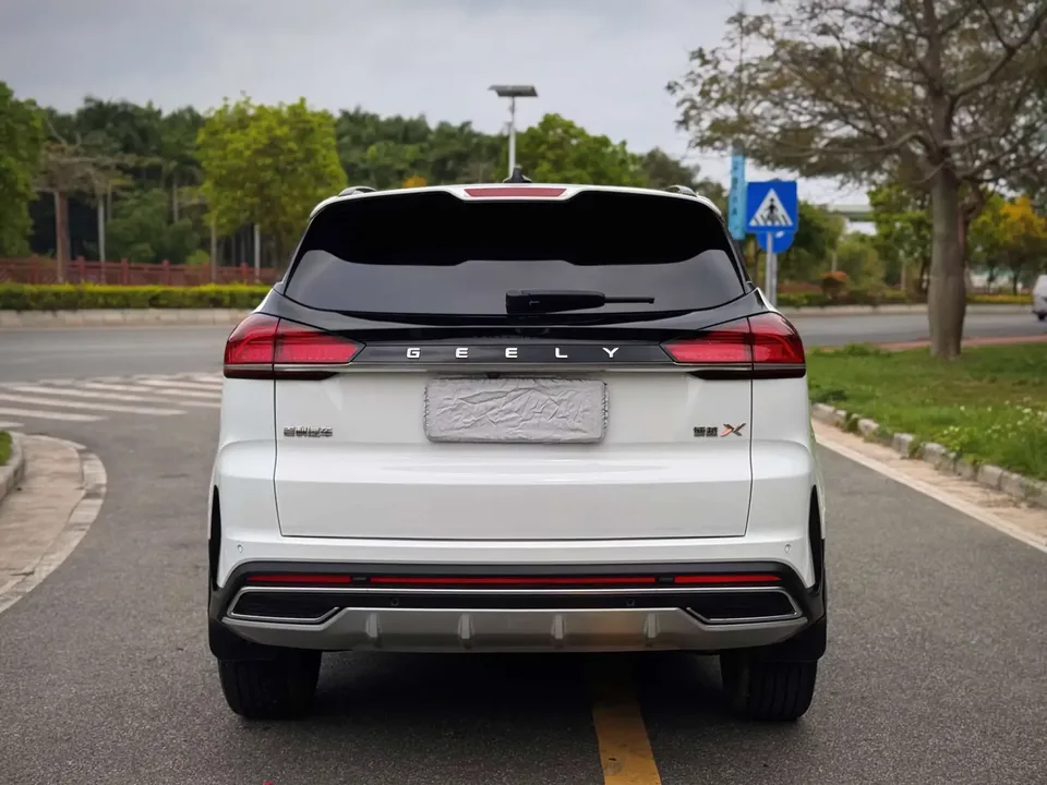 Geely Atlas Boyue 2022 Boyue X 1.8TD DCT Smart 2022 — thumbnail 2