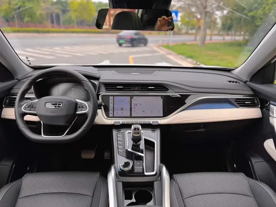 Geely Atlas Boyue 2022 Boyue X 1.8TD DCT Smart 2022 — thumbnail 5