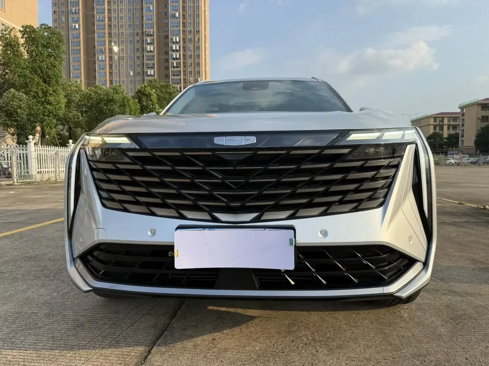 Geely Atlas L Boyue L 2023 1.5TD DCT Premium 2023 — thumbnail 3