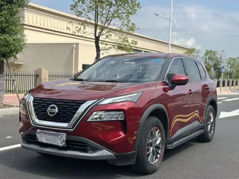 Nissan X-Trail Qijun 2021 VC-Turbo 300 CVT 2WD Deluxe Edition 2022 — photo 1, buy with delivery to Moscow