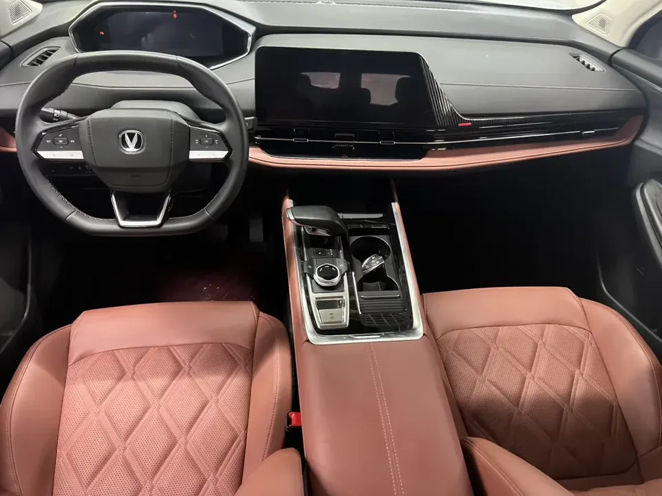 Changan CS55 Plus Changan CS55 PLUS 2024 The third generation 1.5T DCT premium model 2023 — thumbnail 2