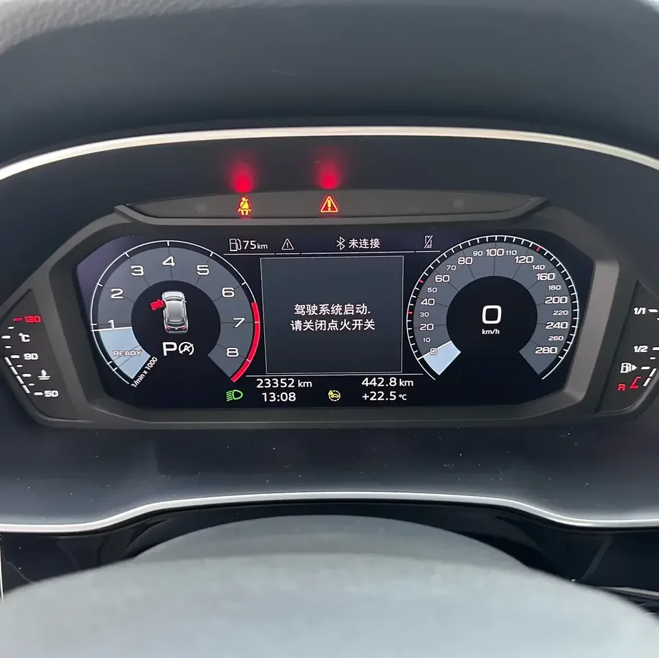 Audi Q3 Audi Q3 2023 35 TFSI Progressive Dynamic 2023 — миниатюра 4