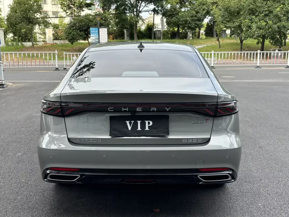 Chery Arrizo 8 PRO Arrizo 8 PRO 2025 1.6T DCT Luxury Model 2025 — миниатюра 2