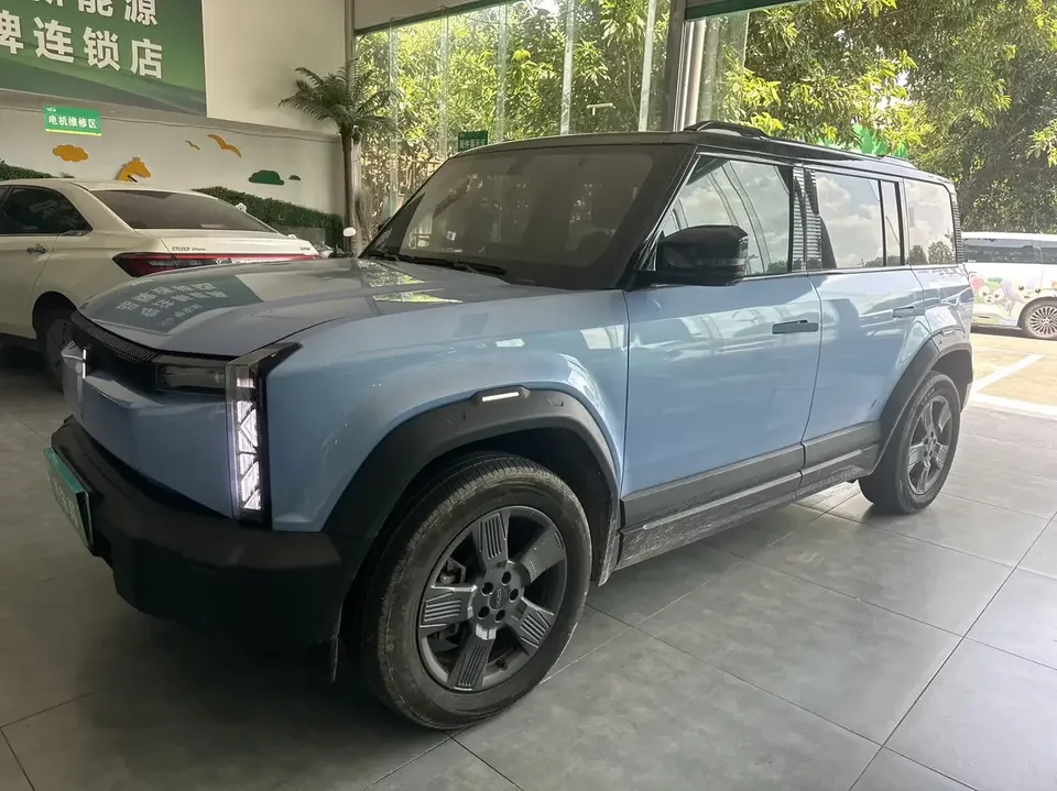 iCAR 03 iCAR 03 2024 Two-wheel drive long-range version 2024 — photo 1, buy with delivery to Moscow