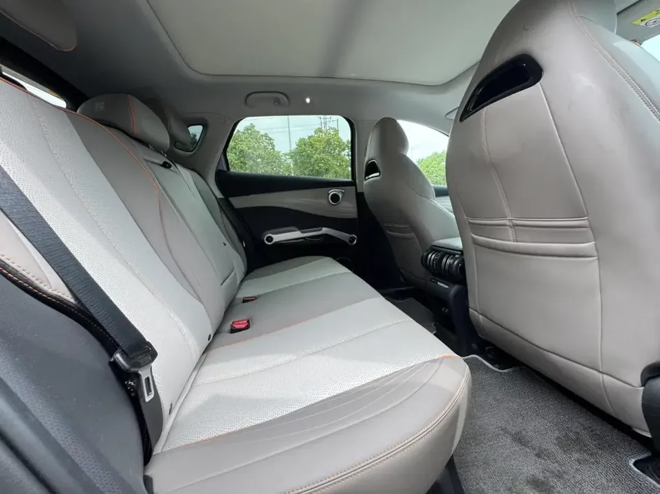 BYD Yuan Plus Yuan PLUS 2024 Honor Edition 430KM Leading Edition 2024 — миниатюра 4