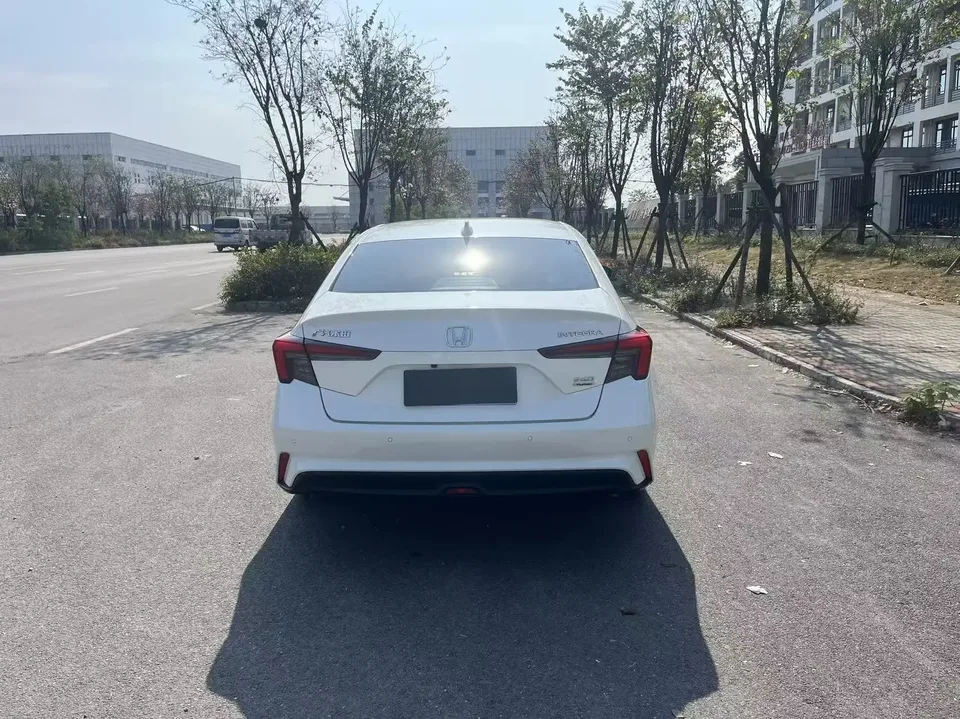Honda Integra Style 2022 240TURBO CVT Phantom Night Tech Edition 2022 — thumbnail 2