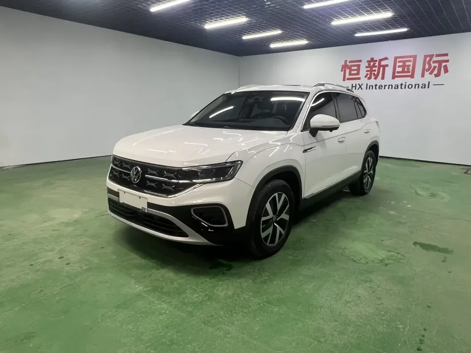 Volkswagen Tayron Tanyue 2023 280TSI 2WD Luxury Plus Advanced Edition 2023 — photo 1, buy with delivery to Moscow