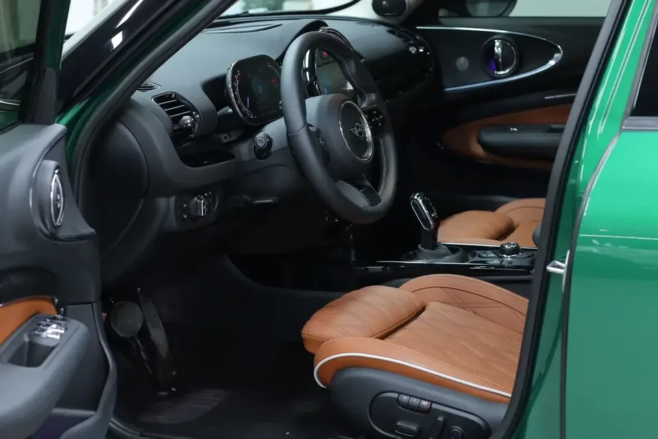 MINI Clubman MINI CLUBMAN 2023 Modified 1.5T COOPER Connoisseur 2023 — thumbnail 5