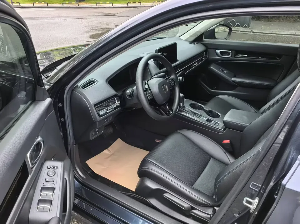 Honda CIVIC Civic 2022 240TURBO CVT Dynamic C-position Special Edition 2023 — thumbnail 5