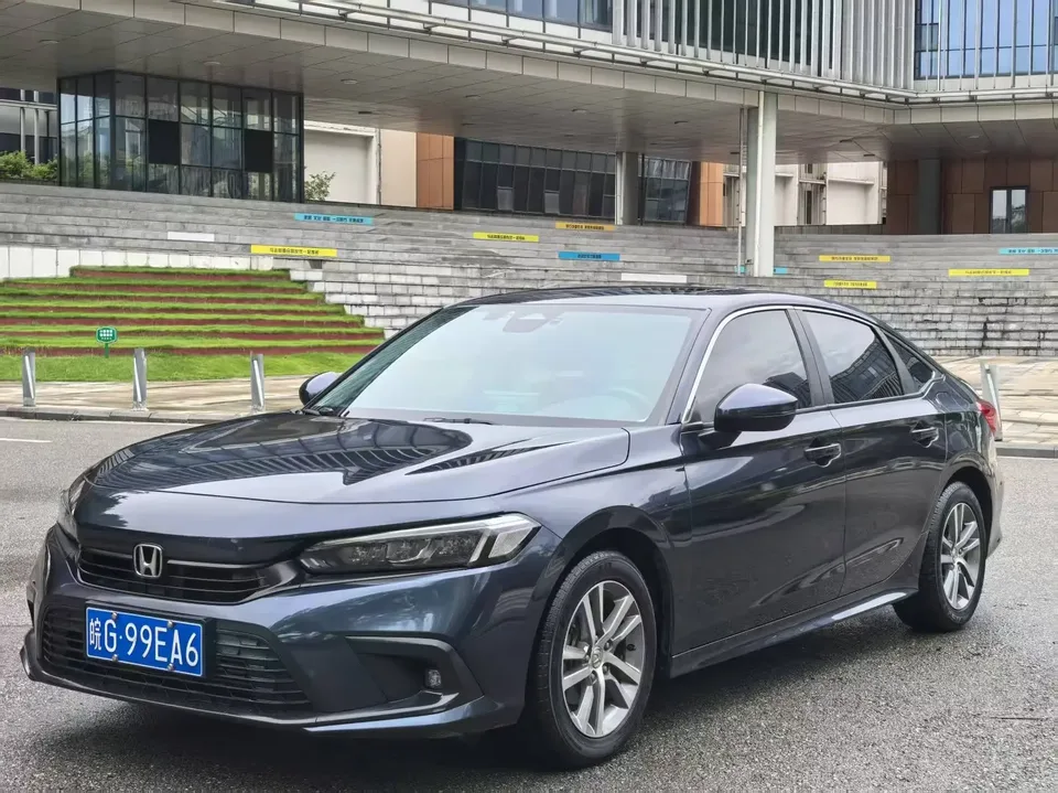 Honda CIVIC Civic 2022 240TURBO CVT Dynamic C-position Special Edition 2023 — photo 1, buy with delivery to Moscow