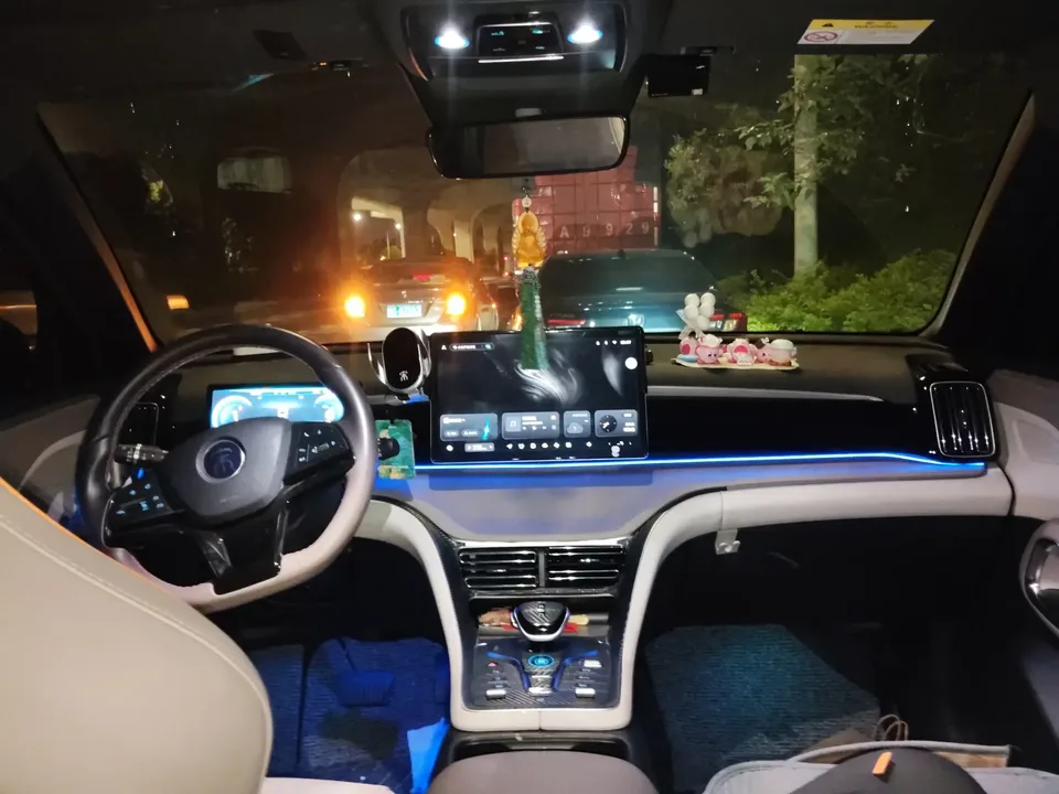 BYD Song Pro DM Song Pro DM 2023 DM-i Champion Edition 110km Overtaking Type 2023 — thumbnail 2