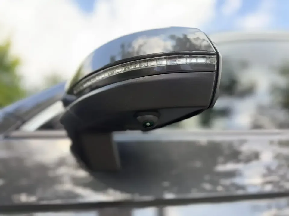 Volkswagen Tayron Tanyue 2023 280TSI 2WD Luxury Plus Advanced Edition 2023 — thumbnail 4
