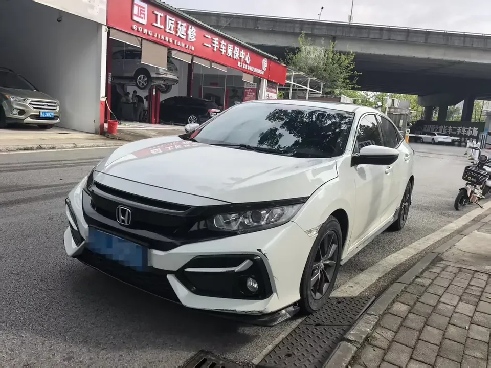 Honda CIVIC Civic 2020 HATCHBACK 220TURBO CVT New Control 2022 — photo 1, buy with delivery to Moscow