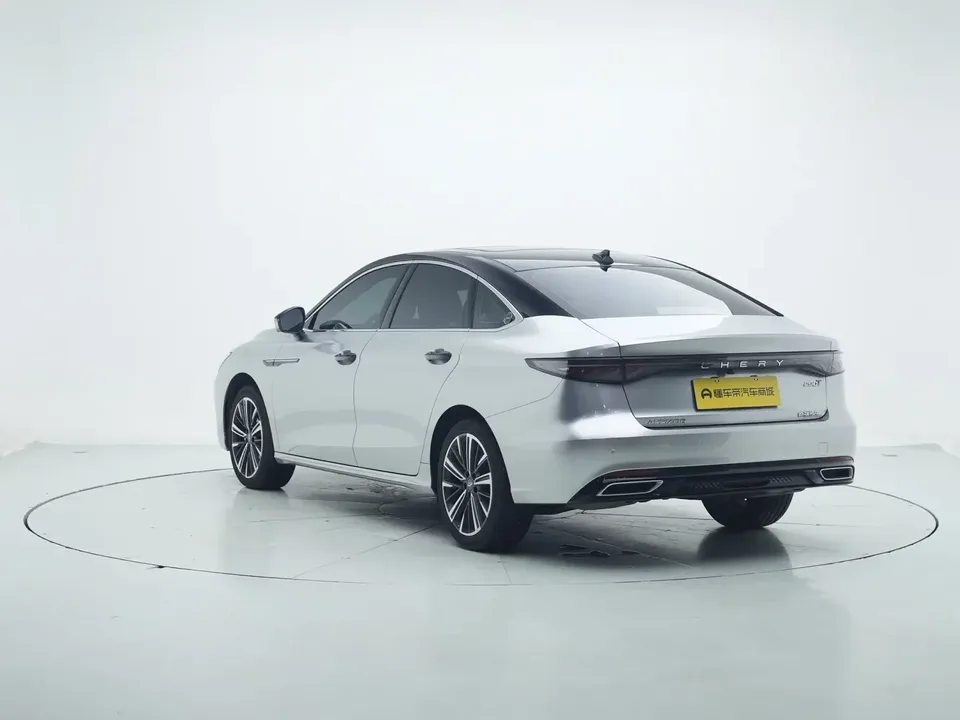 Chery Arrizo 8 PRO Arrizo 8 PRO 2025 1.6T DCT Luxury+ 2025 — thumbnail 2