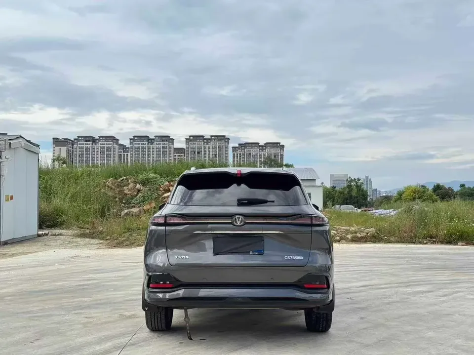 Changan CS75PLUS Changan CS75 PLUS 2025 The fourth generation 1.5T New Blue Whale Smart Whale Joy Edition 2025 — thumbnail 2