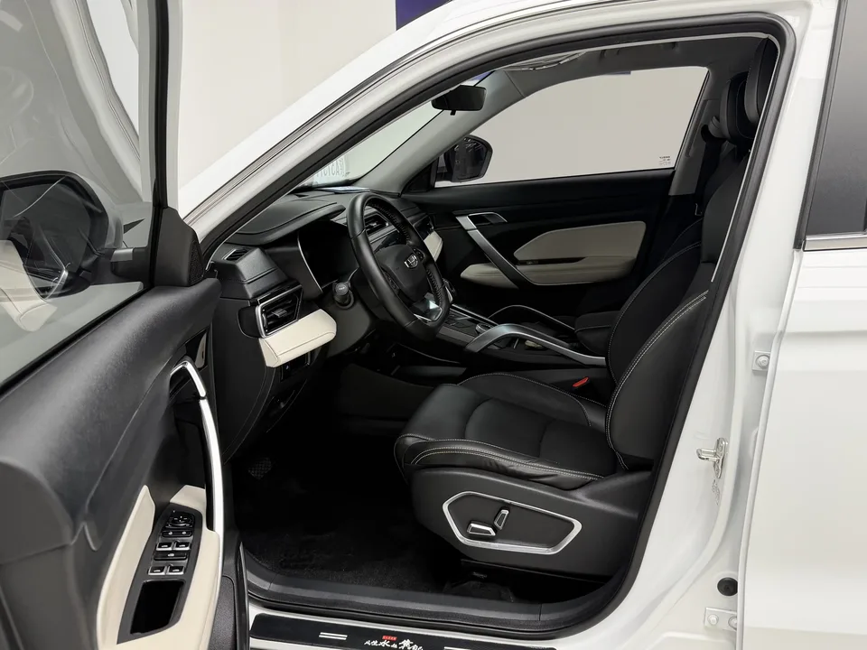 Geely Atlas Boyue 2022 Boyue X 1.8TD DCT Smart 2023 — thumbnail 4