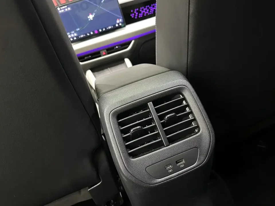 Jetta VS8 Jetta VS8 2026 280TSI Automatic Supreme Edition 2025 — thumbnail 3
