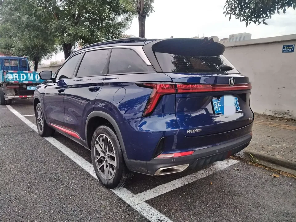 Changan CS75PLUS Changan CS75 PLUS 2022 1.5T Automatic Luxury 2022 — миниатюра 2
